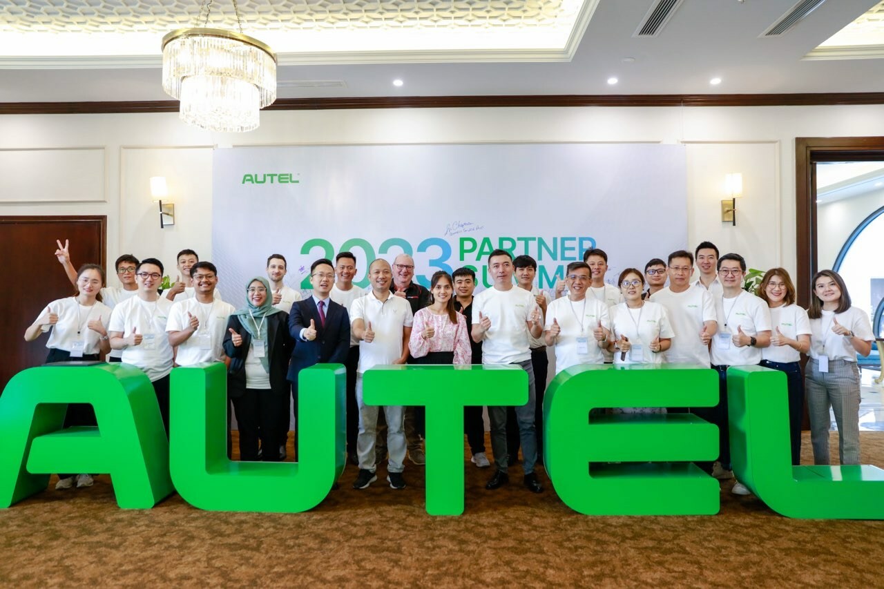 Autel Hosts Partner Summit in Vietnam,  Supercharging Diagnostic and EV Charger Success