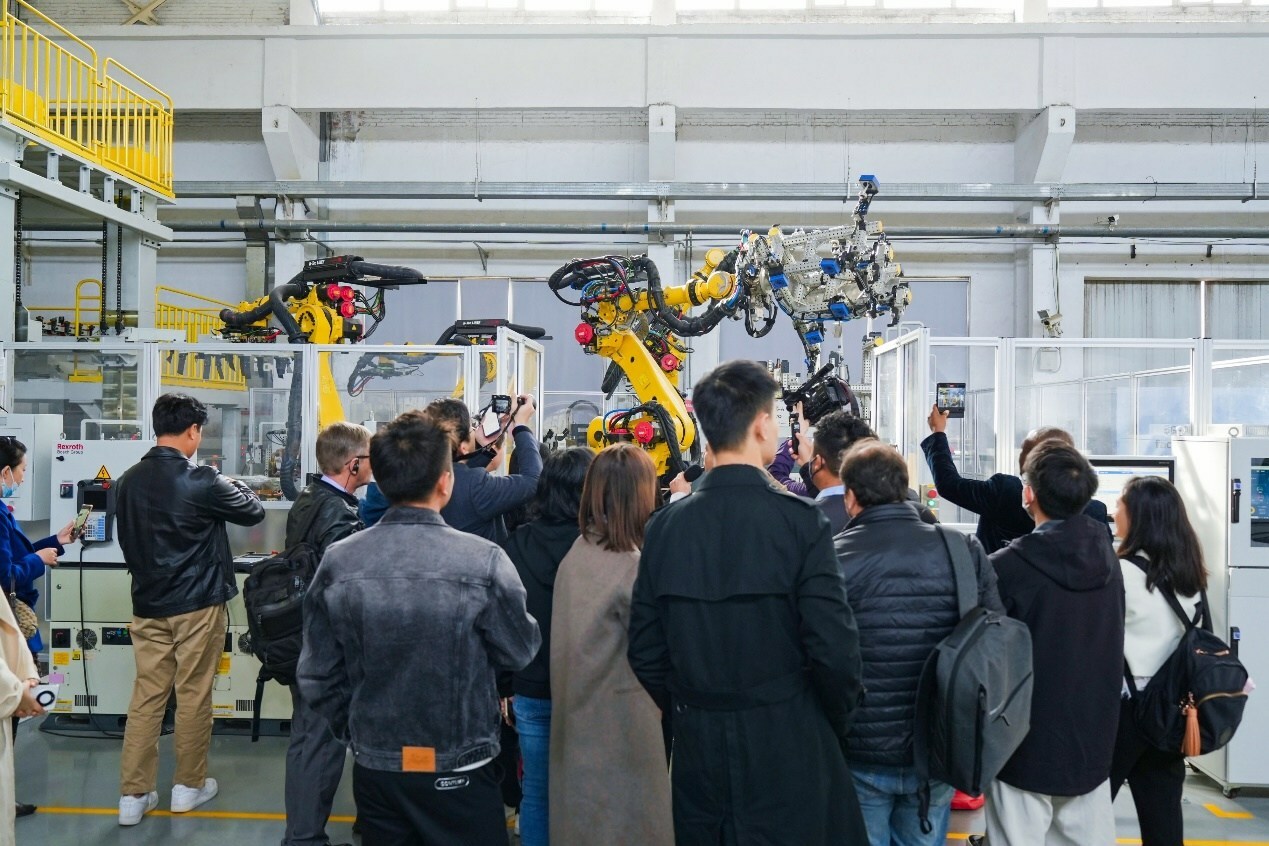 China Unicom and Huawei Help Exquisite Automotive Deploy a Commercial 5G-Advanced Flexible Production Line