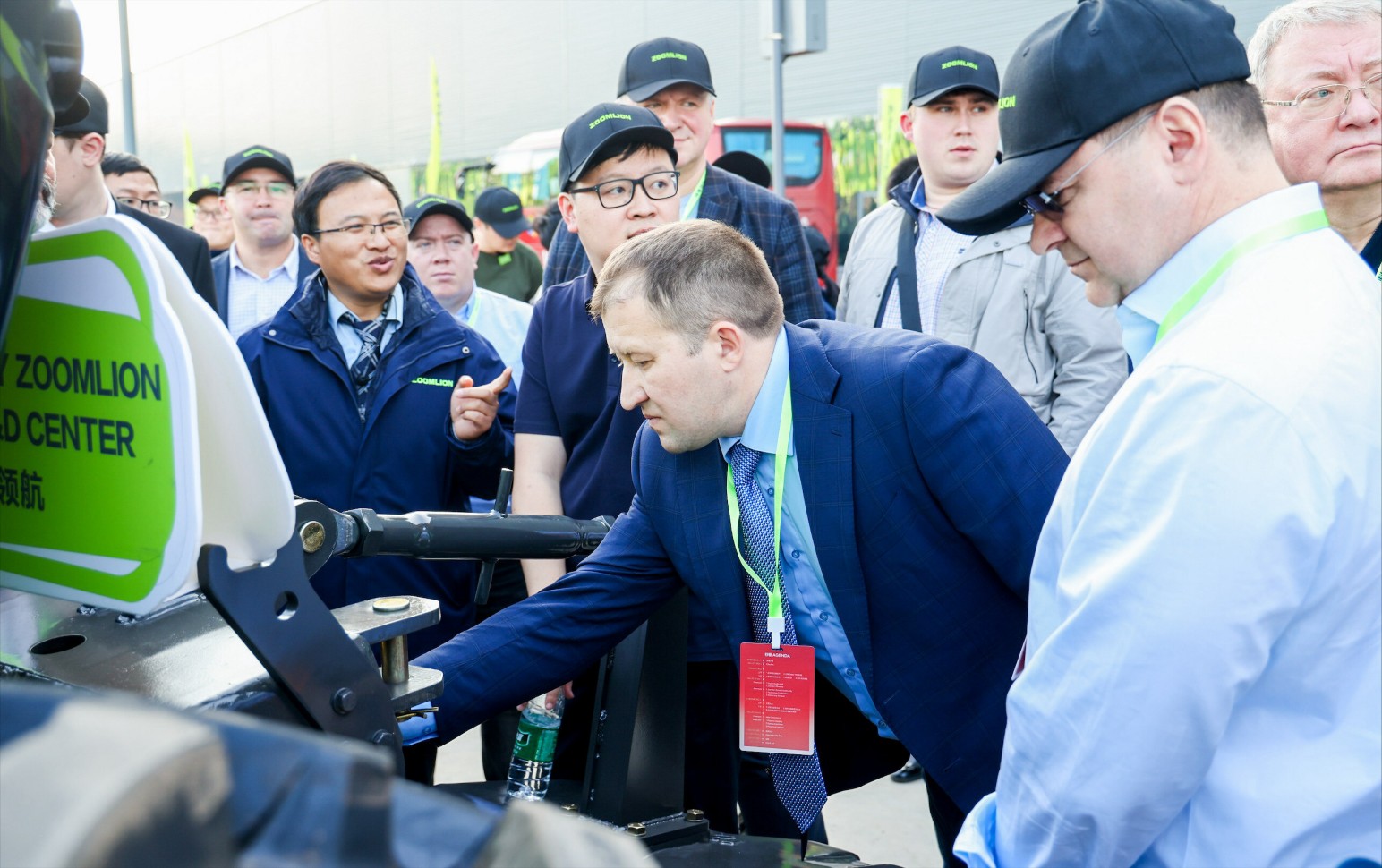 Zoomlion Agriculture Machinery's Global Business Conference Ushers in a New Chapter for Agricultural Machinery Development