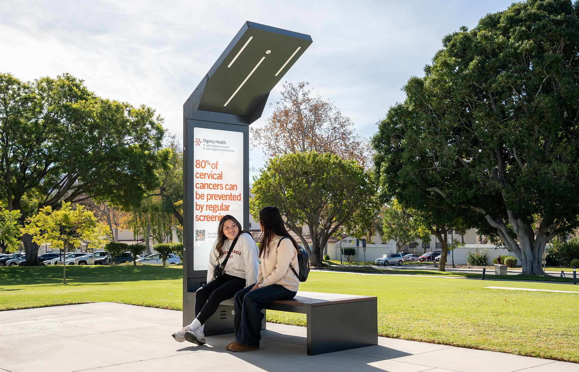 Bluebolt Outdoor Continues Installation of Solar Powered Charging Benches at Colleges