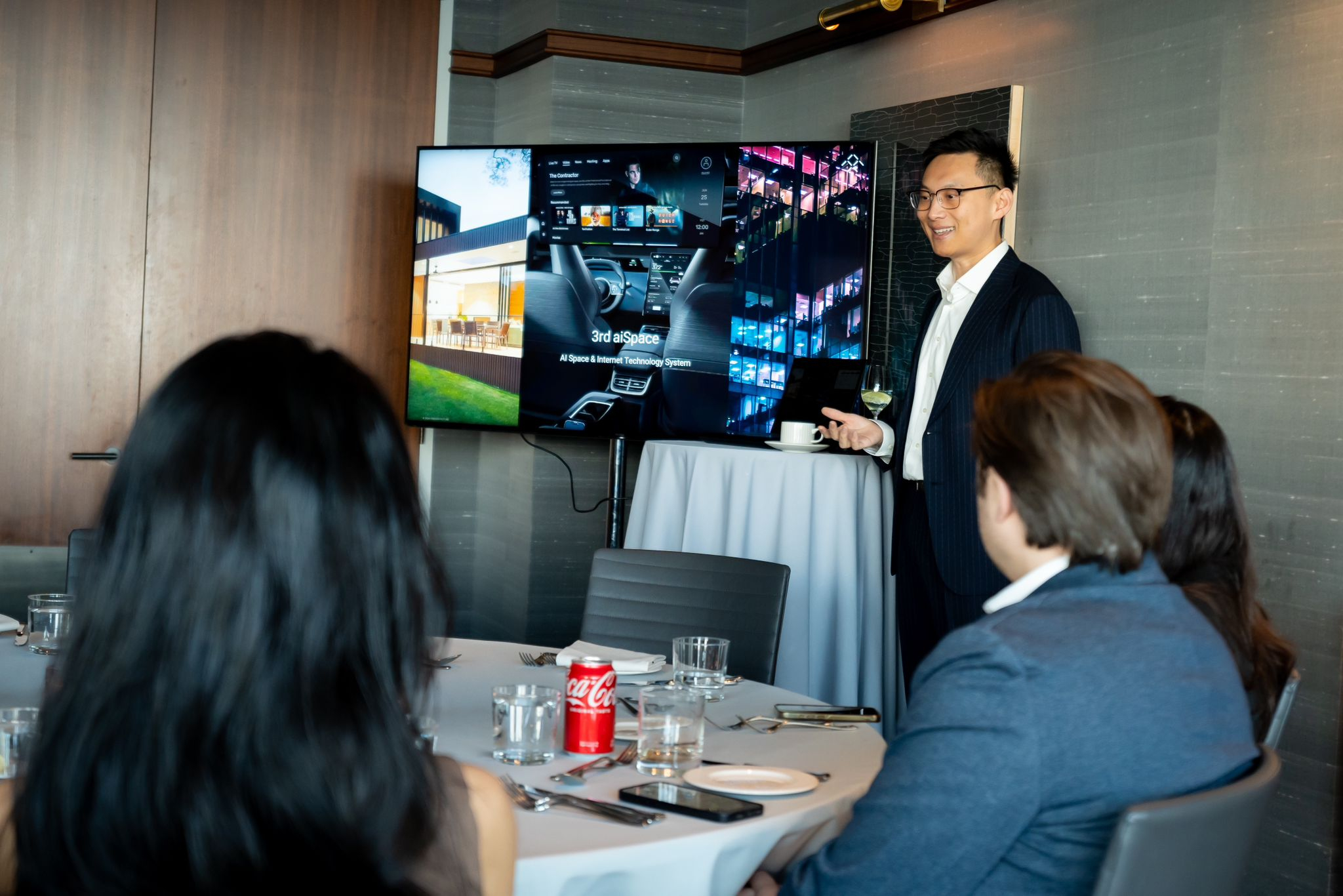 Faraday Future Hosts Event in New York City for Investment Bankers and Fund Managers, Presenting Latest Business Advancements with FF and the FX Brand