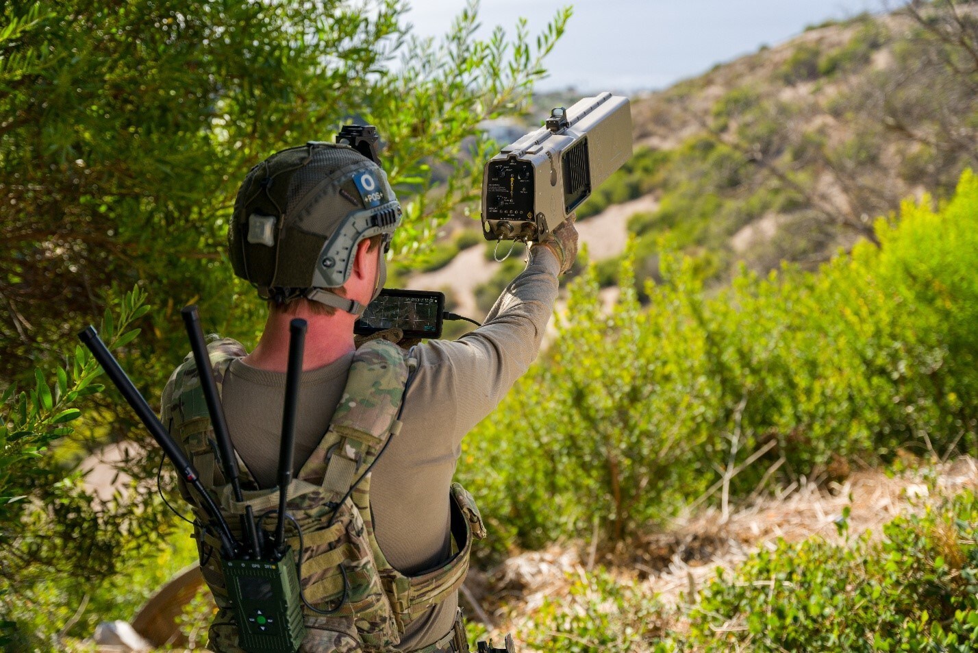 DZYNE Unveils U.S.-Made Wearable Dronebuster® DTIM Kit: A Handheld, Operator-Driven System for Detecting and Defeating C-sUAS Threats in Any Scenario